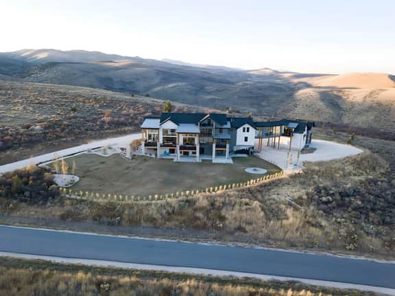Skybridge Bear Lake Sleeps 61-75 with condo add-on